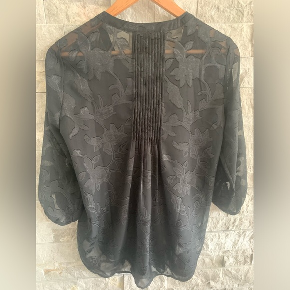 Daniel Rainn Flowy Black Blouse - Picture 2 of 6